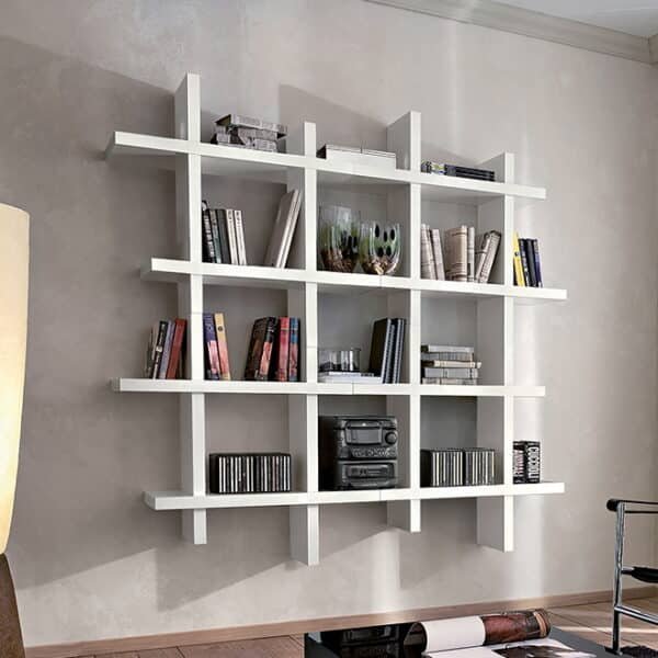 Libreria a muro design moderno Alba 903, composizione di quattro moduli a giorno colore bianco opaco.