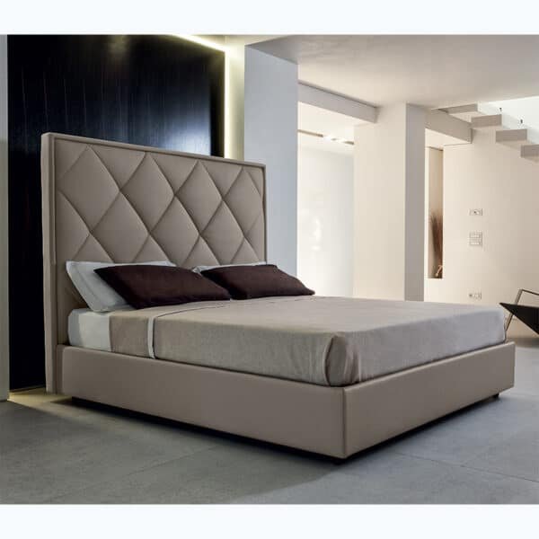 Alex - Letto matrimoniale moderno imbottito in tessuto o ecopelle