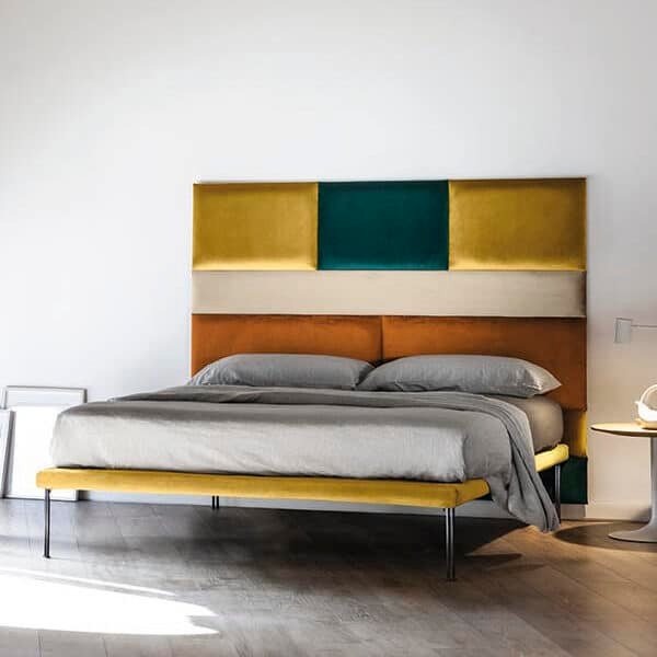 Letto Matrimoniale Tetris RigoSalotti – design moderno modulare, camera da letto elegante, vista frontale.