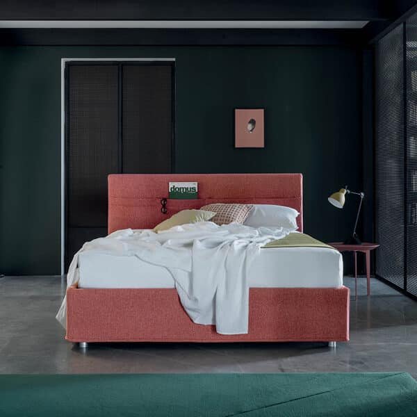 Letto matrimoniale Rigo Salotti Poket, design moderno imbottito. Camera da letto elegante.