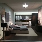 SHOWROOM SHOWROOM